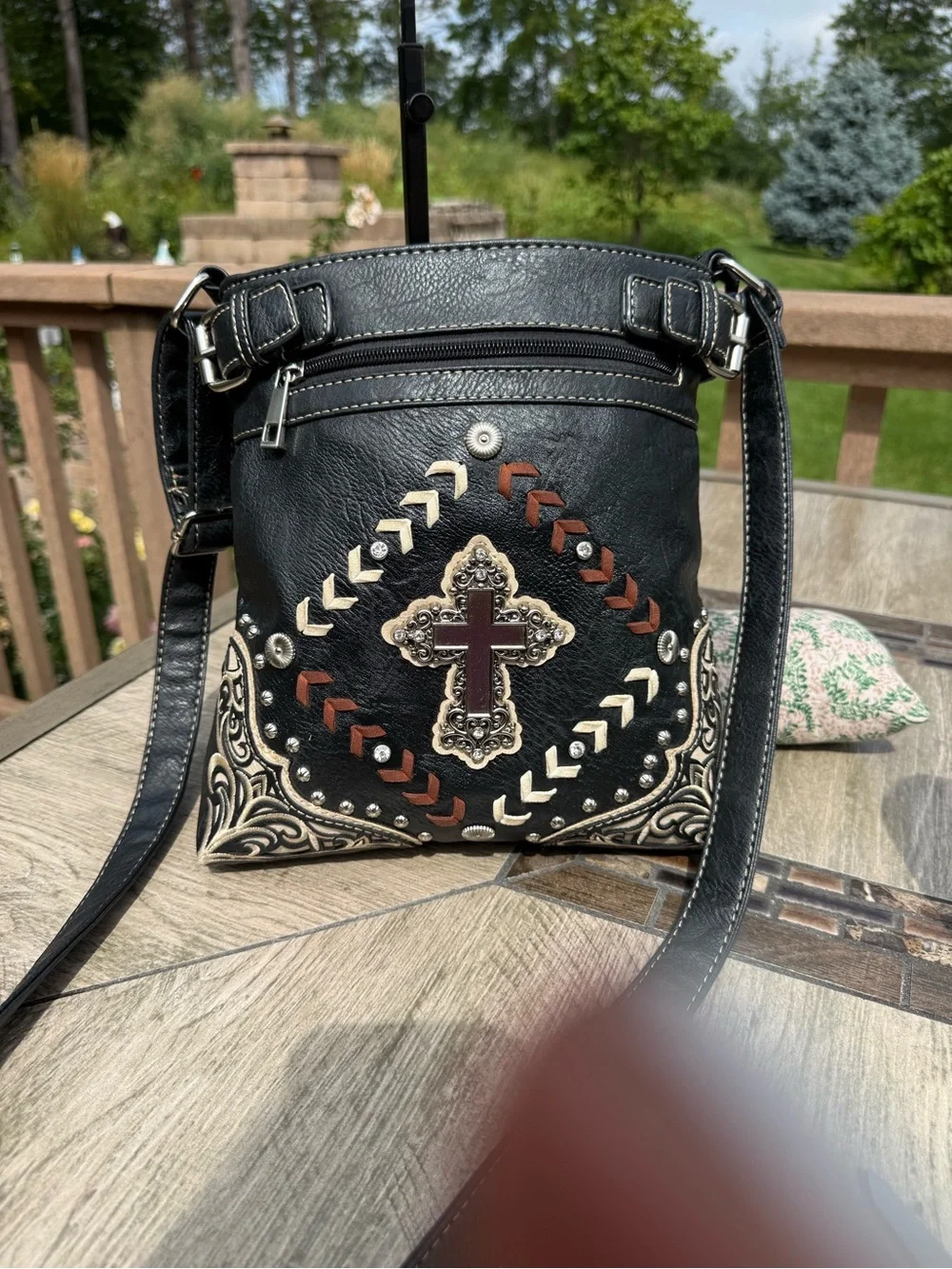 EUC Justin West concealed carry messenger purse Western Boho